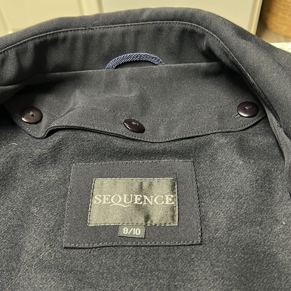 pristine condition beautiful trench… - Picture 4 of 4